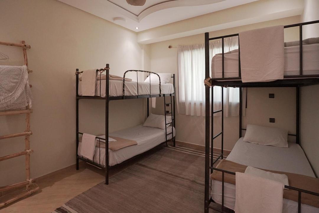 Desart Hostel Tamraght エクステリア 写真
