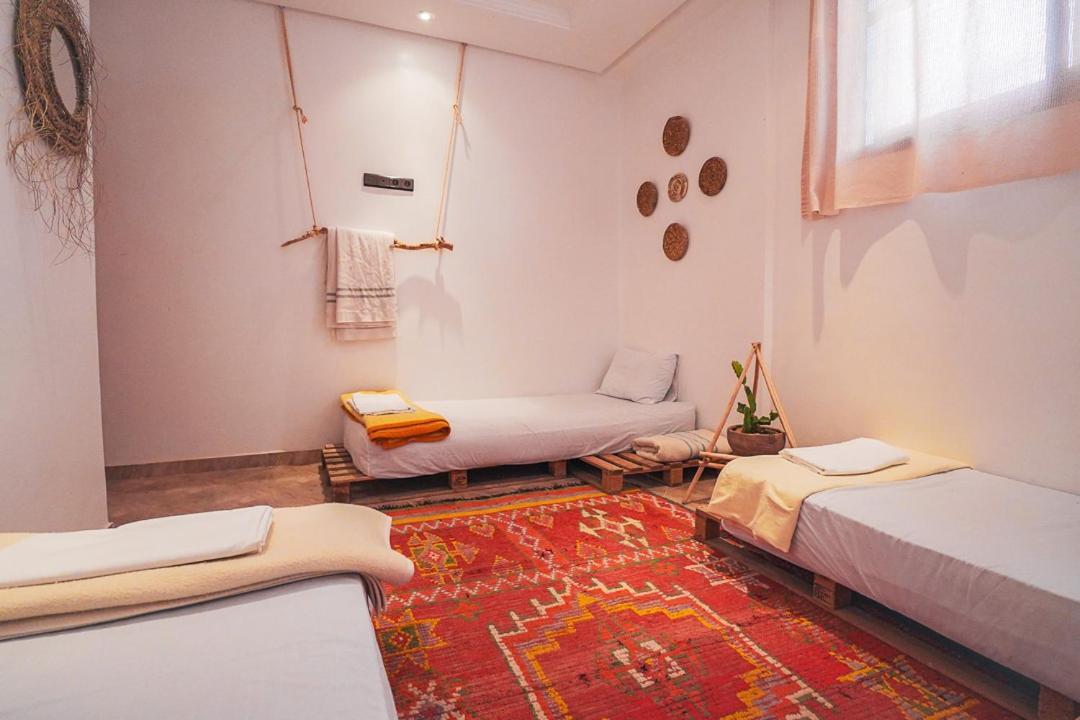 Desart Hostel Tamraght エクステリア 写真