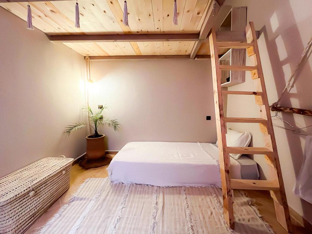 Desart Hostel Tamraght エクステリア 写真