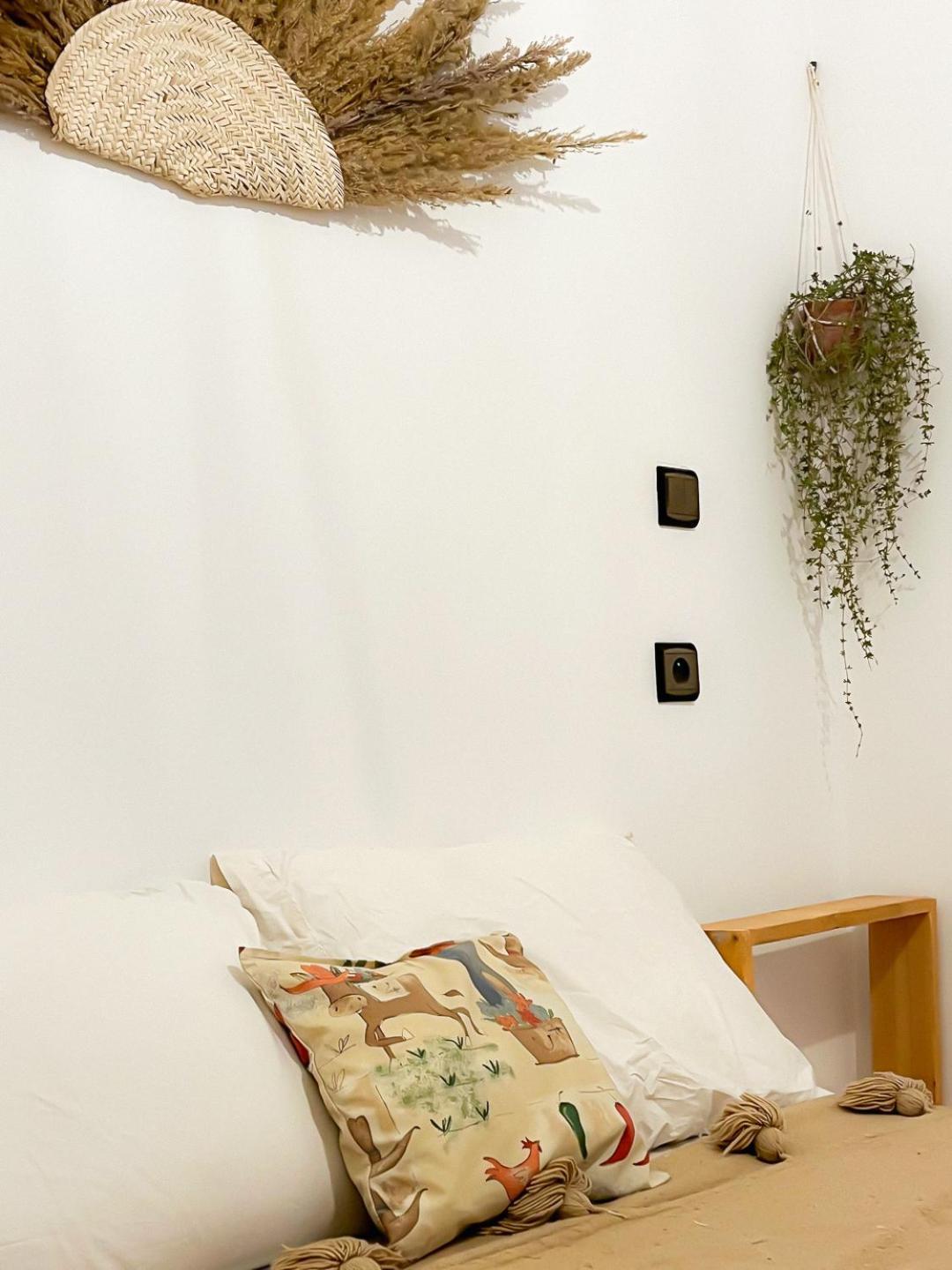 Desart Hostel Tamraght エクステリア 写真